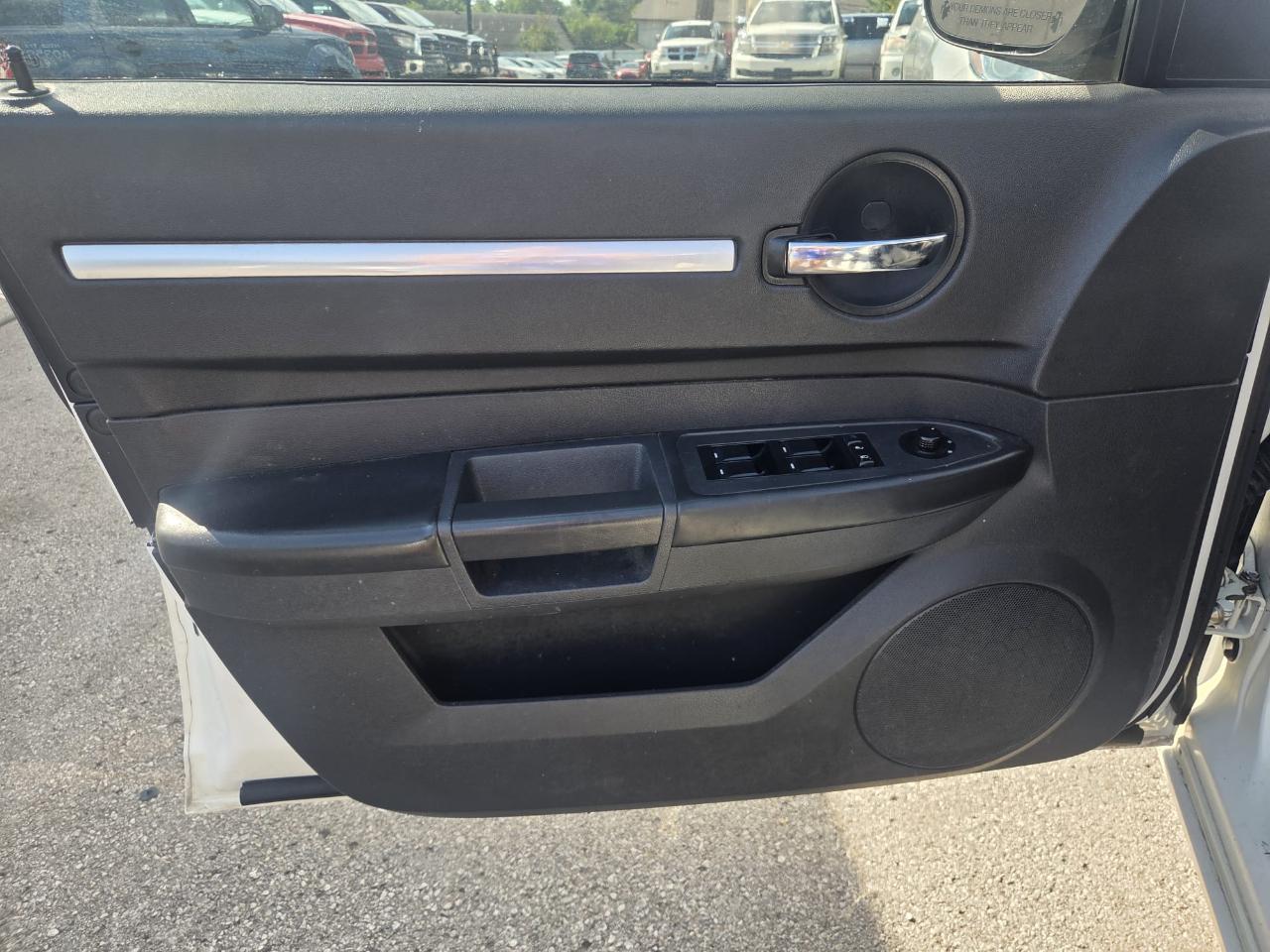 Dodge Charger Base 2008