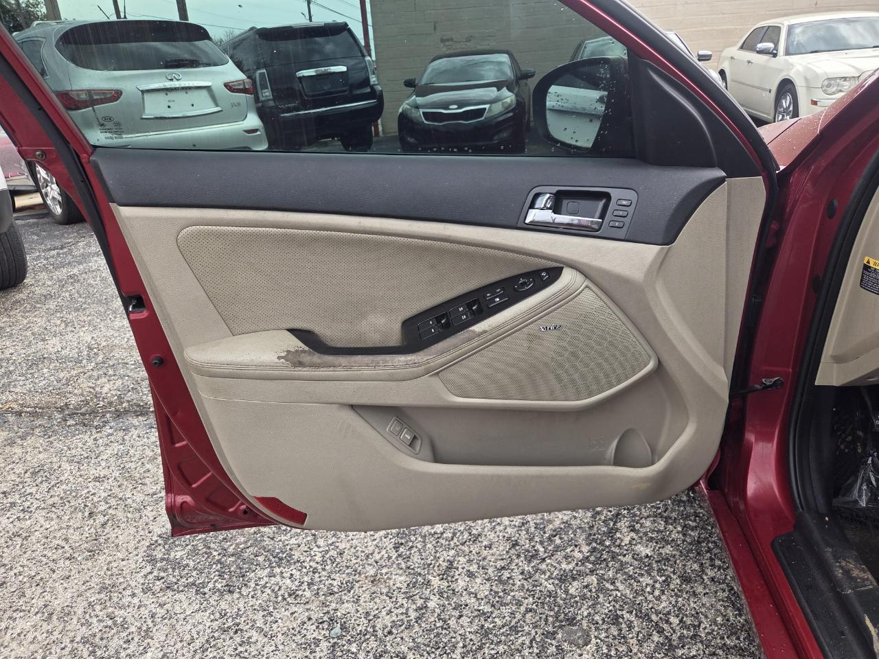 Kia Optima  2012