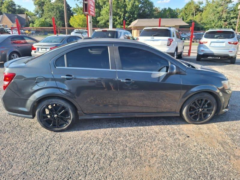 Chevrolet Sonic  2017