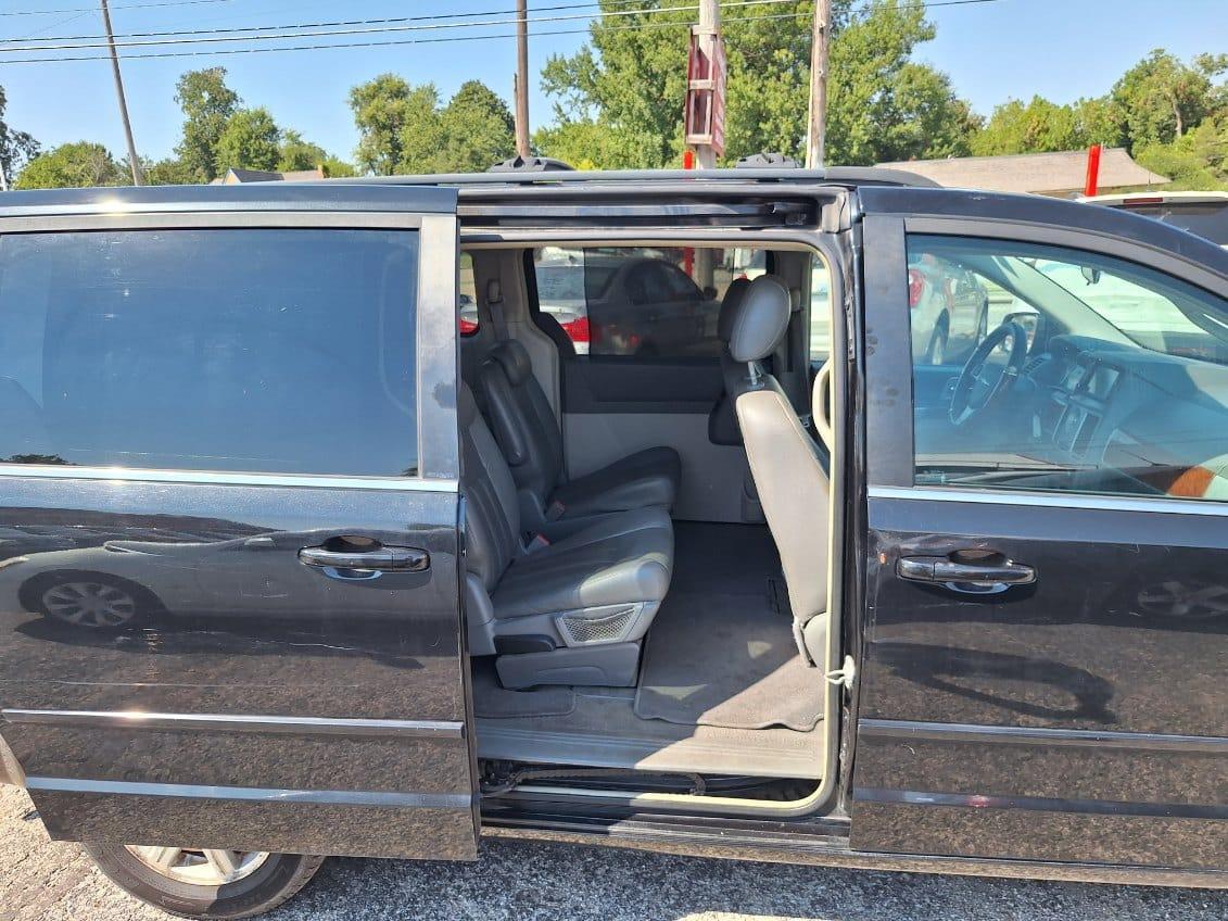 Chrysler Town & Country Touring 2008