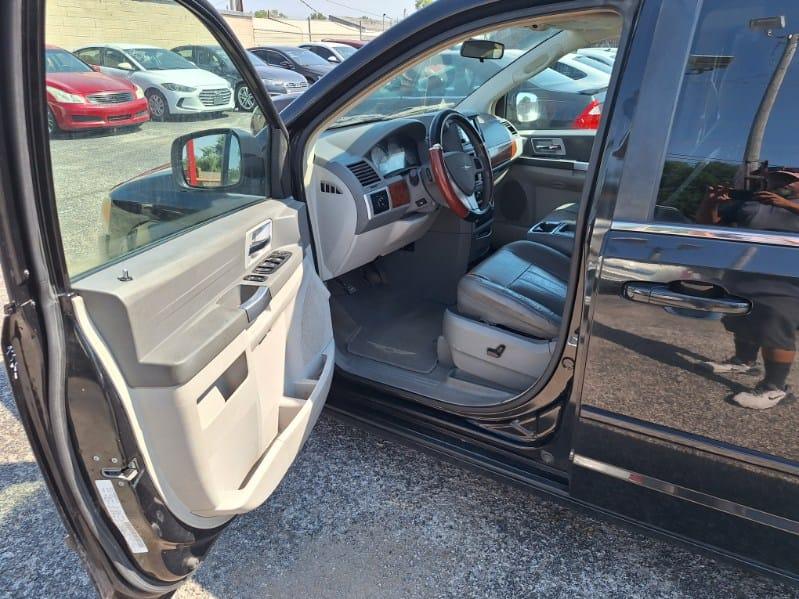 Chrysler Town & Country Touring 2008