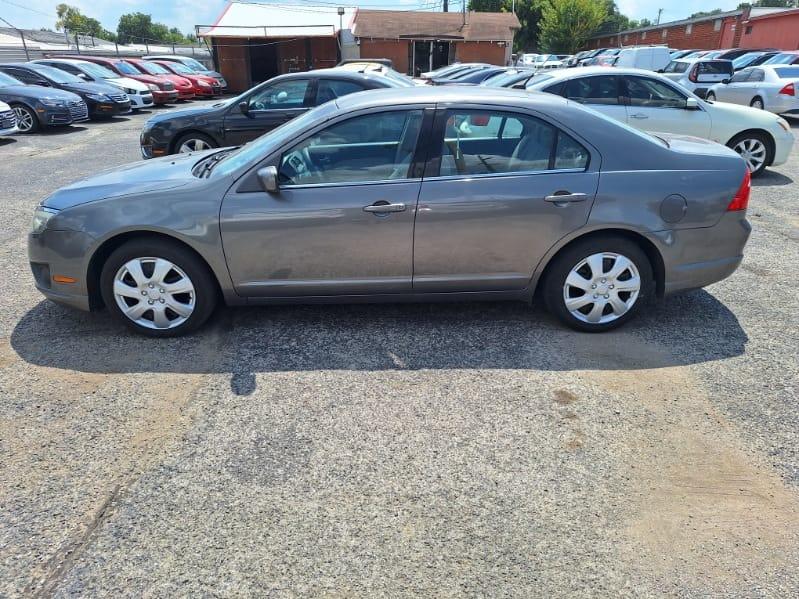 Ford Fusion  2010