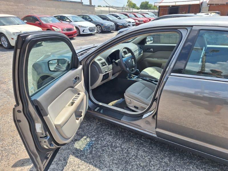 Ford Fusion  2010