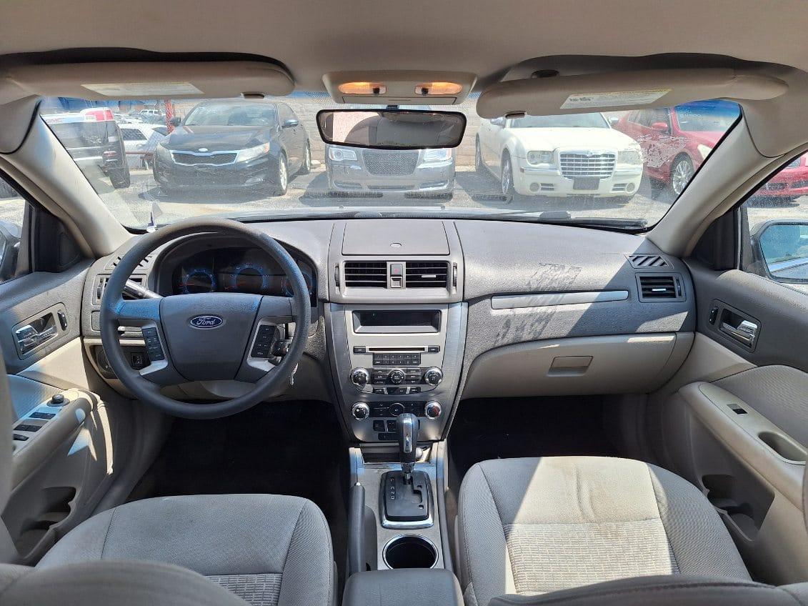 Ford Fusion  2010