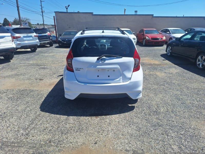 Nissan Versa Note  2017