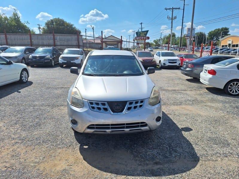 Nissan Rogue  2013