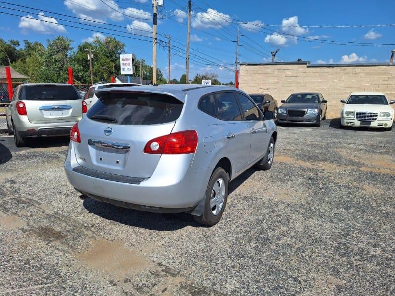 Nissan Rogue  2013
