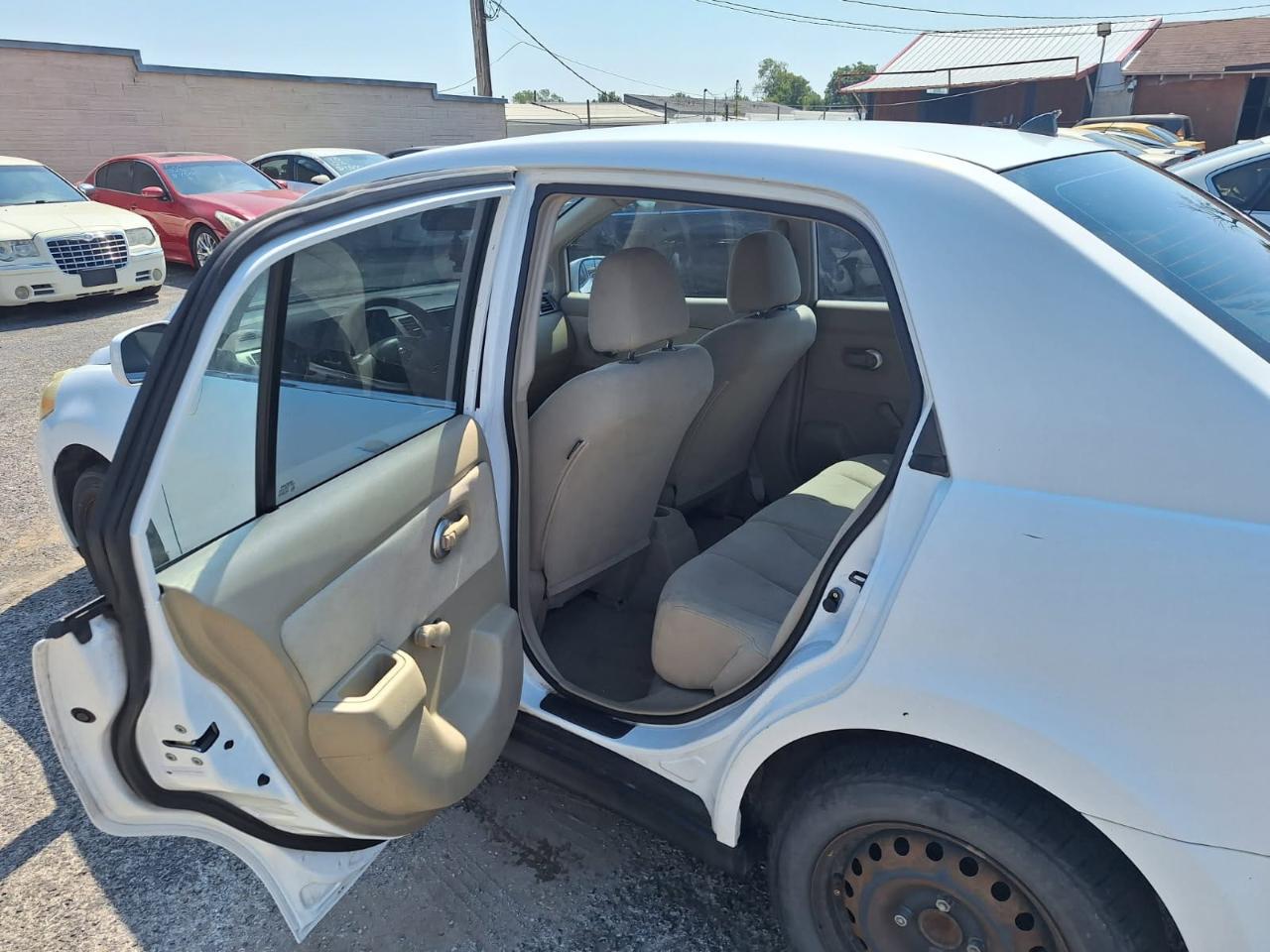 Nissan Versa 1.8 S 2007