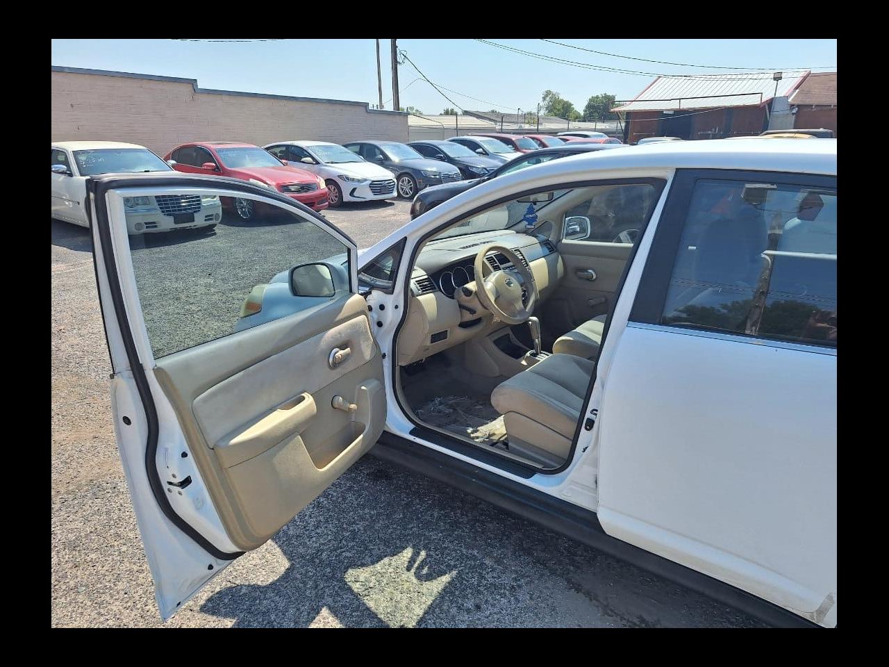 Nissan Versa  2007