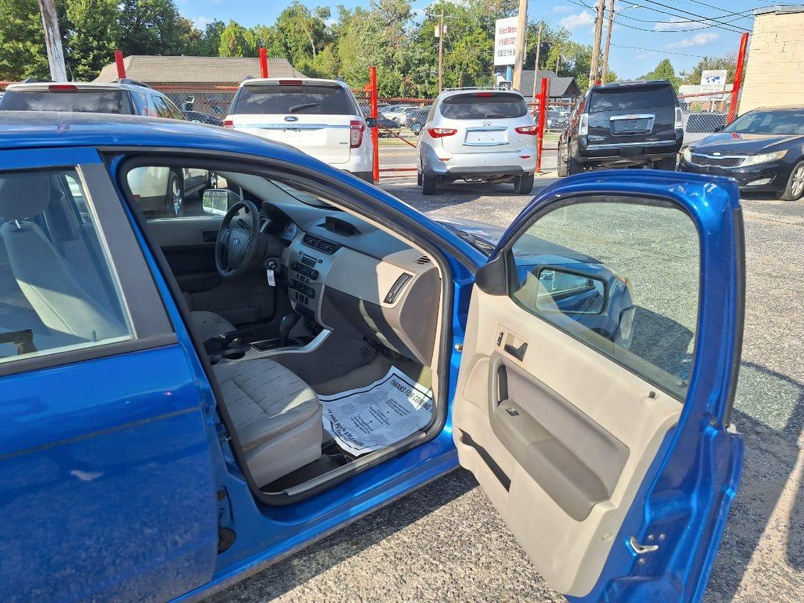 Ford Focus  2011