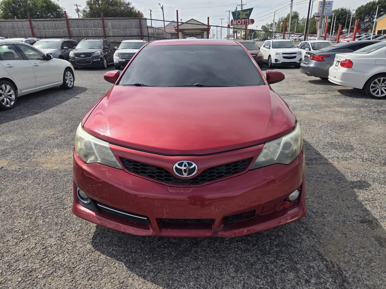 Toyota Camry  2014