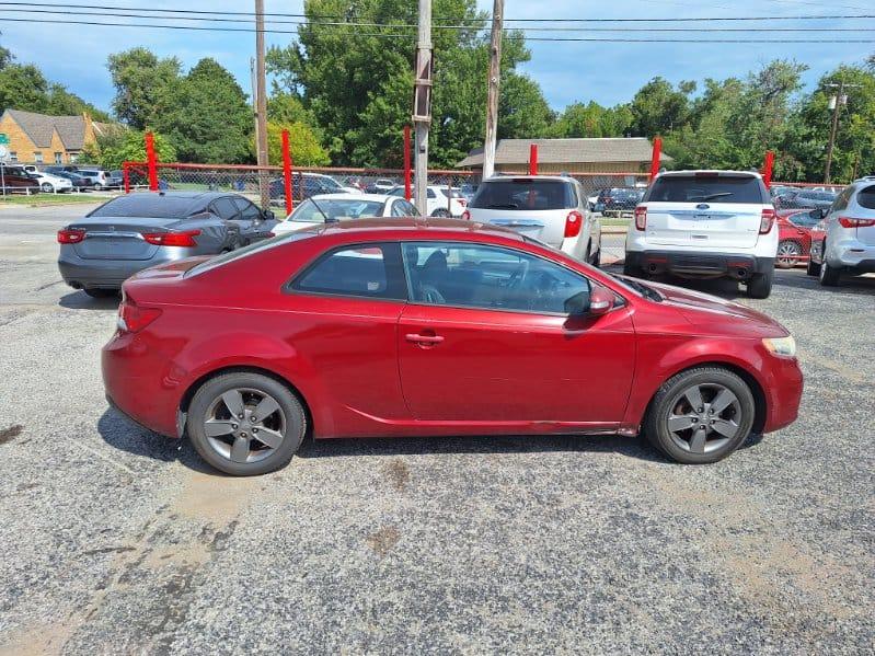 Kia Forte Koup  2010