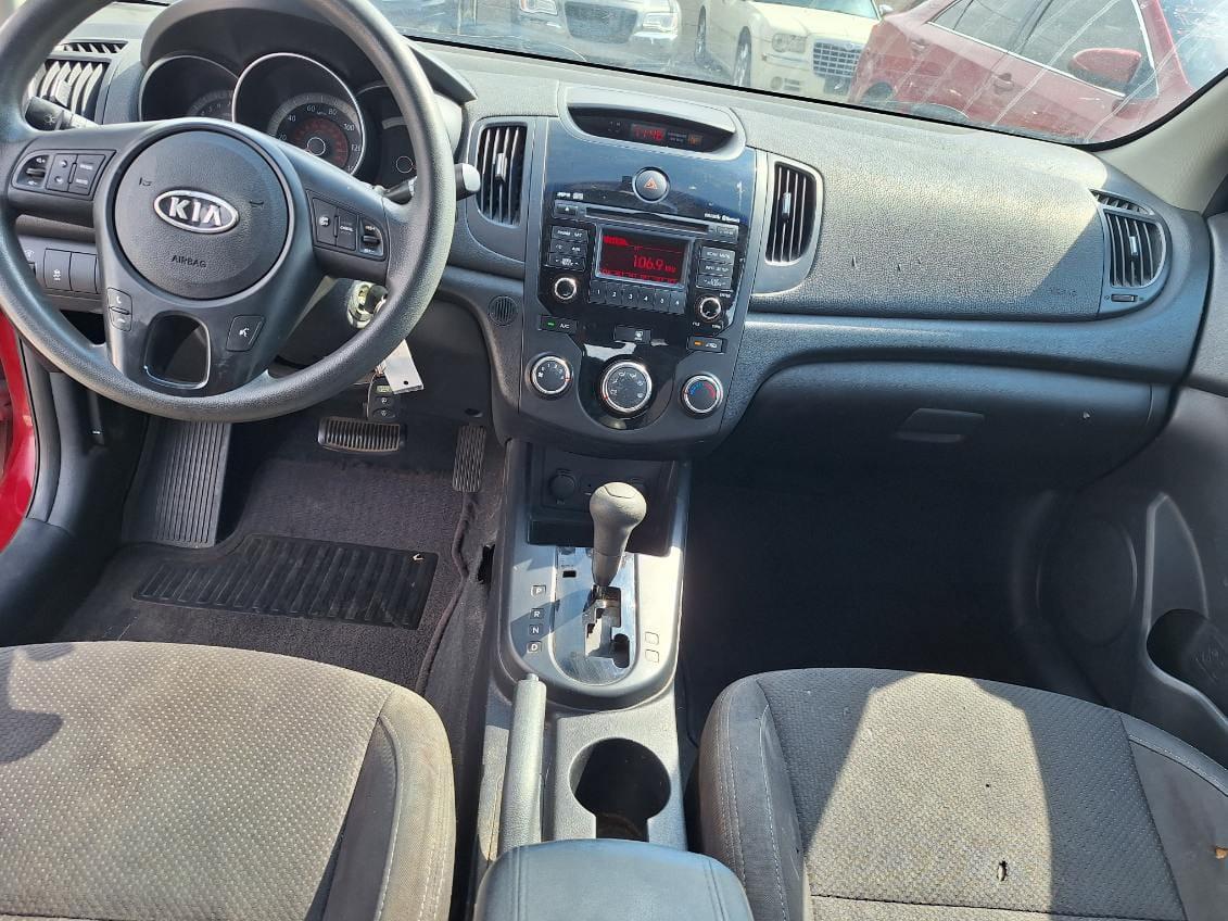 Kia Forte Koup  2010