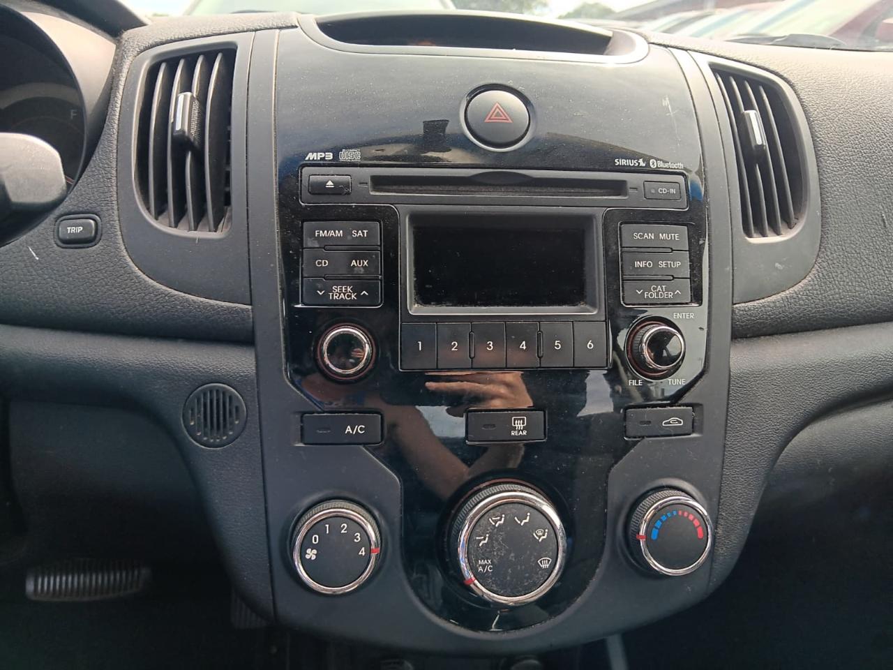 Kia Forte Koup  2010