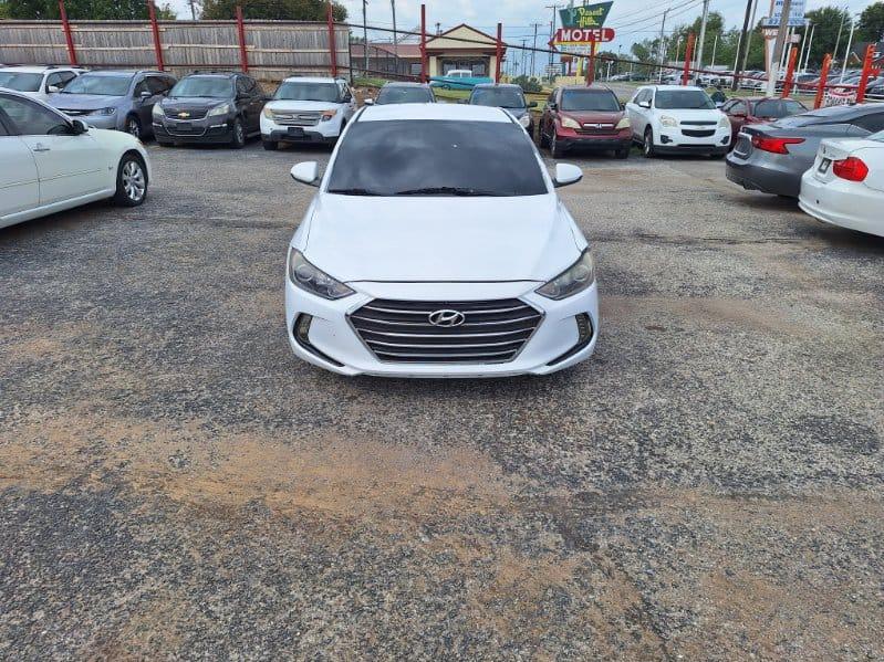 Hyundai Elantra SE 2017