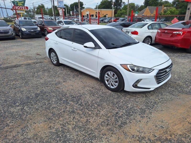 Hyundai Elantra SE 2017