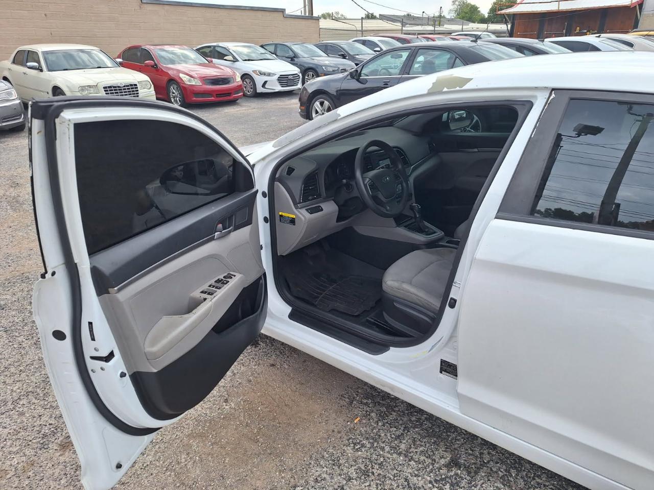 Hyundai Elantra SE 2017