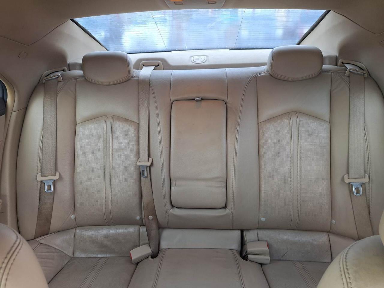 Cadillac CTS  2010
