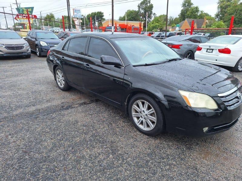 Toyota Avalon XL 2006