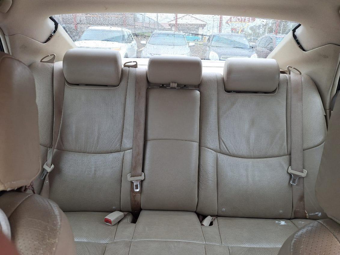 Toyota Avalon XL 2006