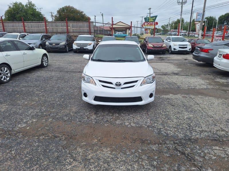 Toyota Corolla  2012