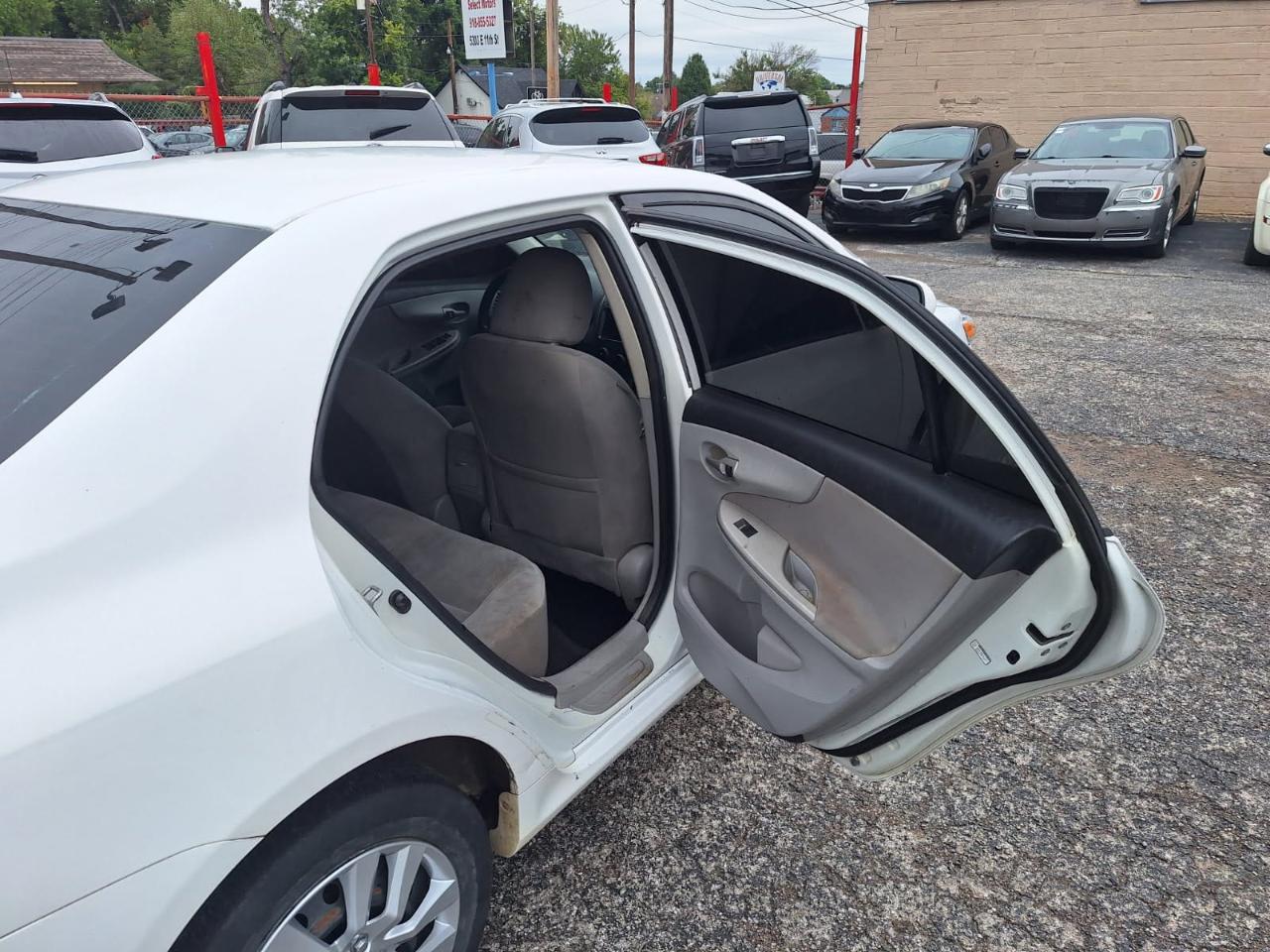 Toyota Corolla  2012