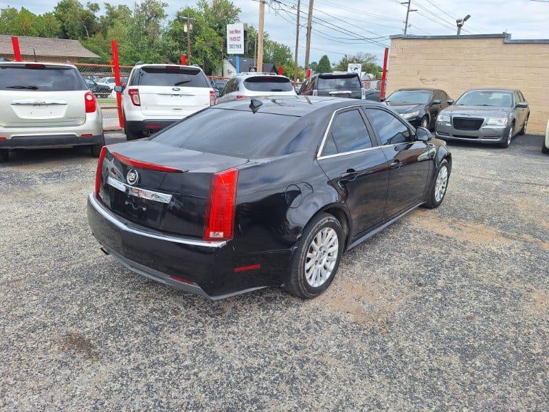 Cadillac CTS  2012