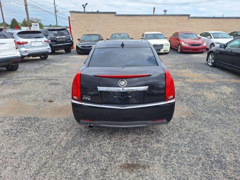 Cadillac CTS  2012