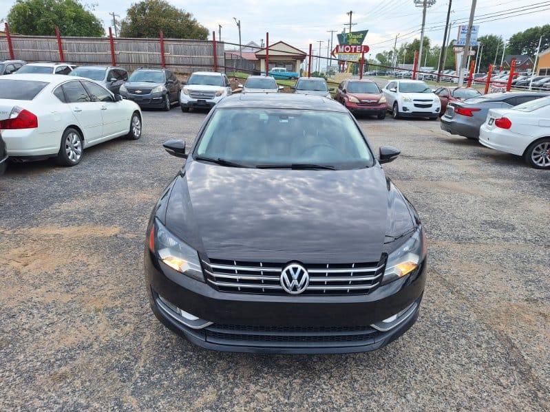 Volkswagen Passat  2012