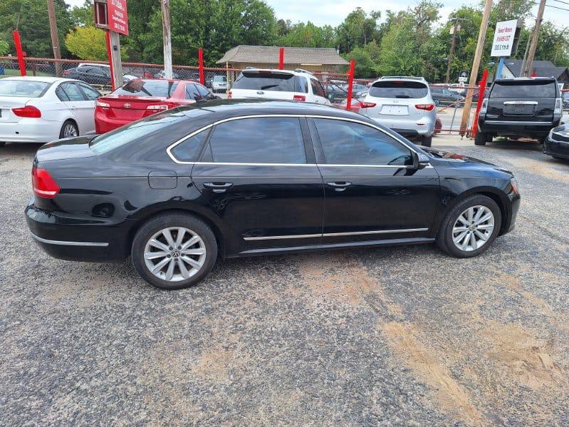 Volkswagen Passat  2012