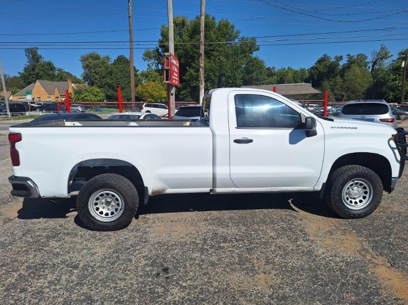 Chevrolet Silverado 1500  2021