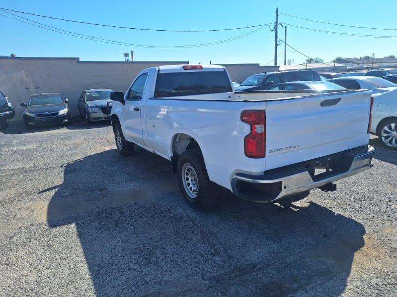 Chevrolet Silverado 1500  2021