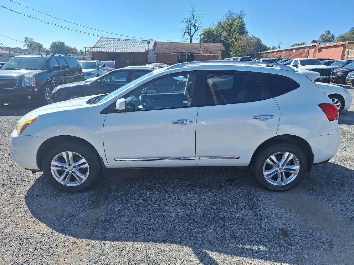 Nissan Rogue S 2013