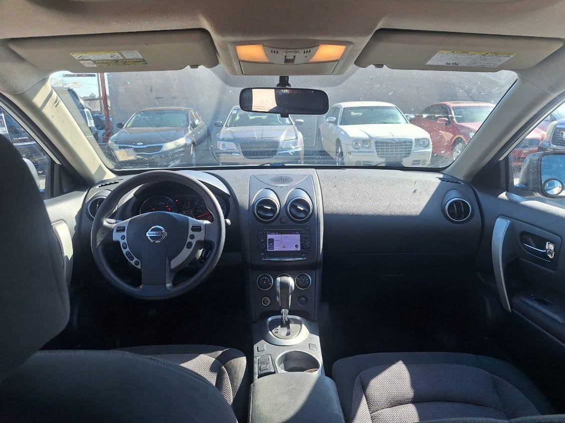 Nissan Rogue S 2013