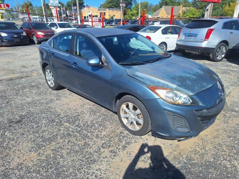 Mazda MAZDA3  2011