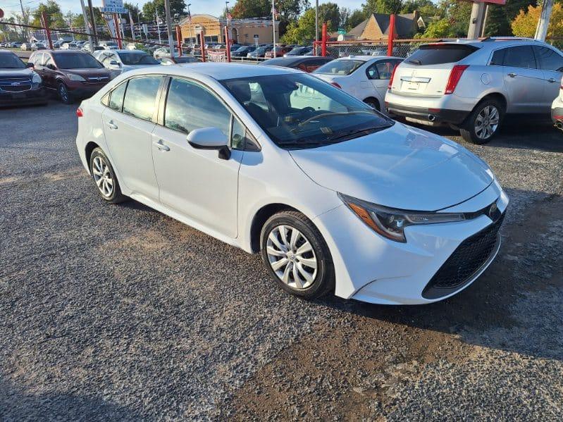 Toyota Corolla LE 2021