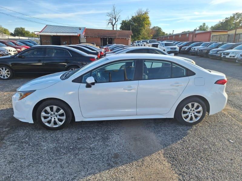 Toyota Corolla LE 2021