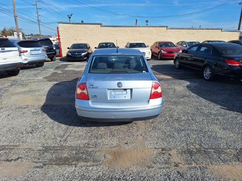 Volkswagen Passat GLS 1.8T 2005
