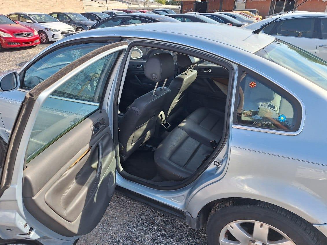 Volkswagen Passat GLS 1.8T 2005