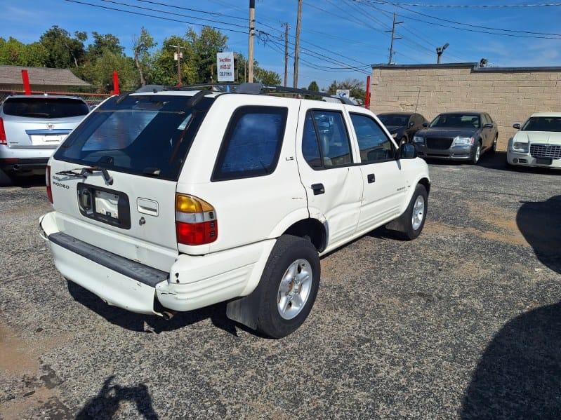 Isuzu Rodeo S 1999