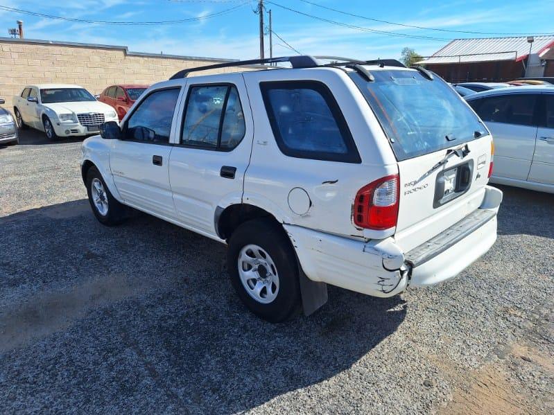 Isuzu Rodeo S 1999