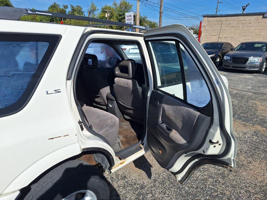 Isuzu Rodeo S 1999
