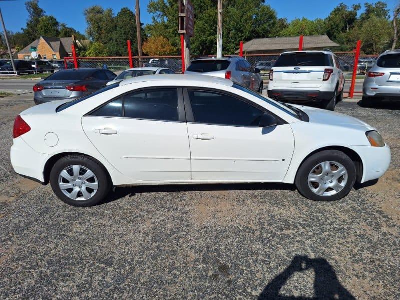 Pontiac G6  2006