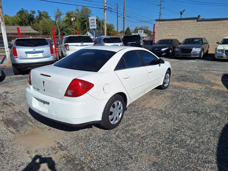 Pontiac G6  2006