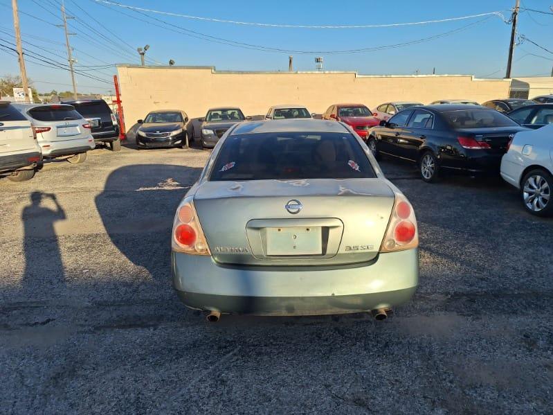 Nissan Altima  2006