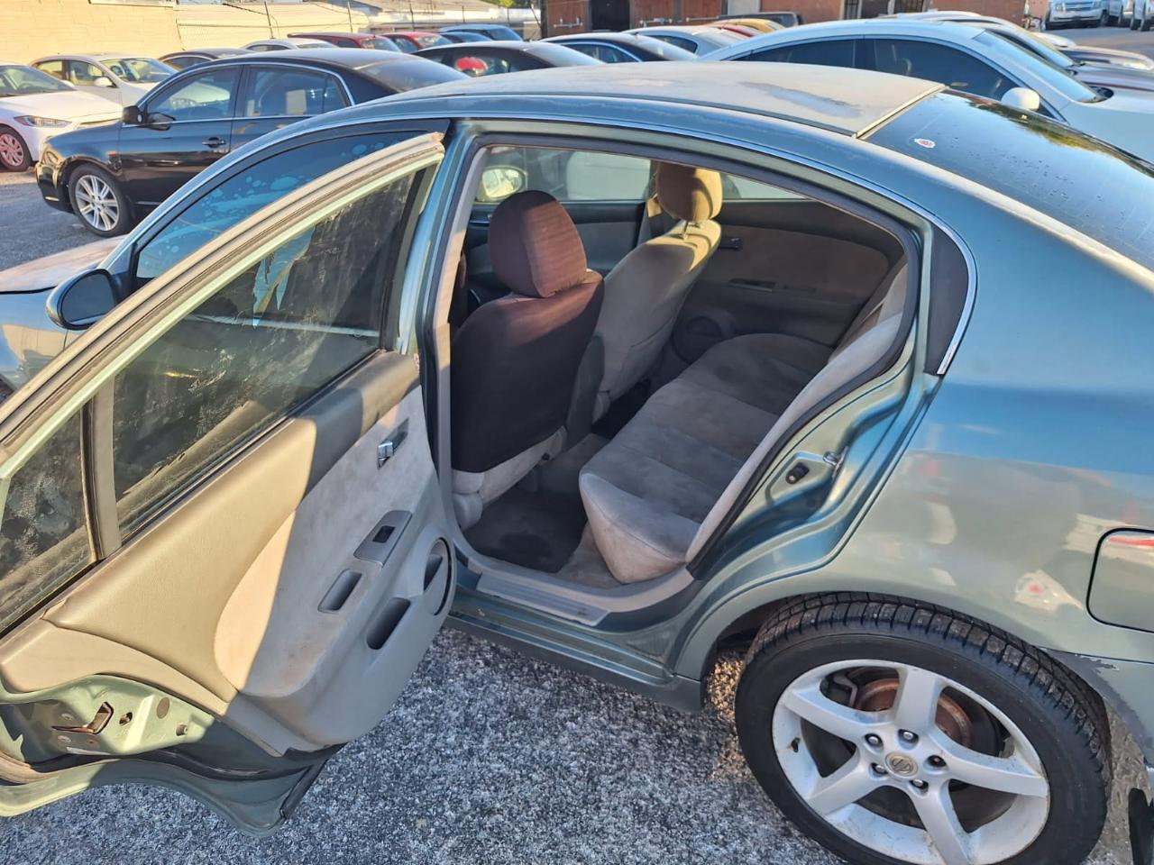 Nissan Altima  2006