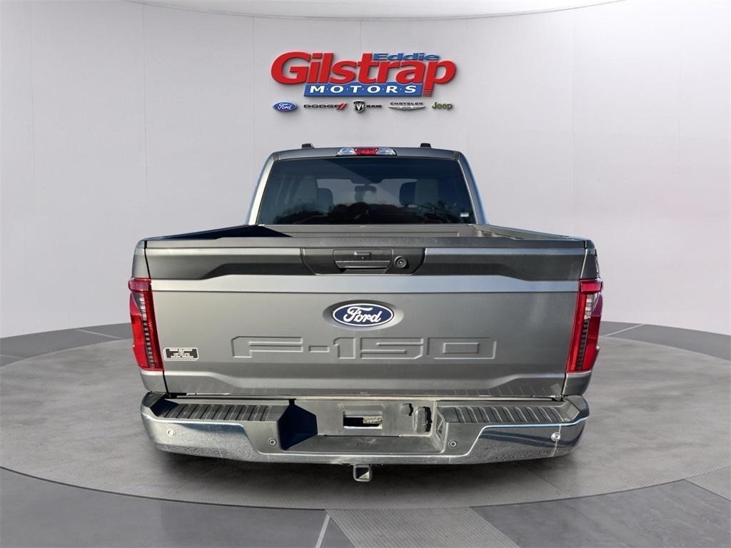 Ford F-150 XLT SuperCrew 4WD 2024