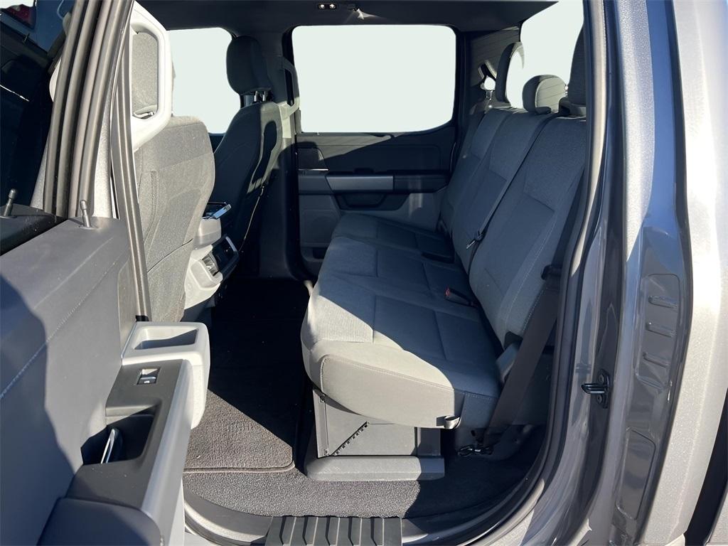 Ford F-150 XLT SuperCrew 4WD 2024