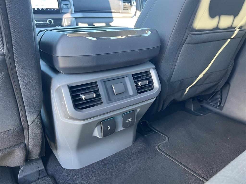 Ford F-150 XLT SuperCrew 4WD 2024