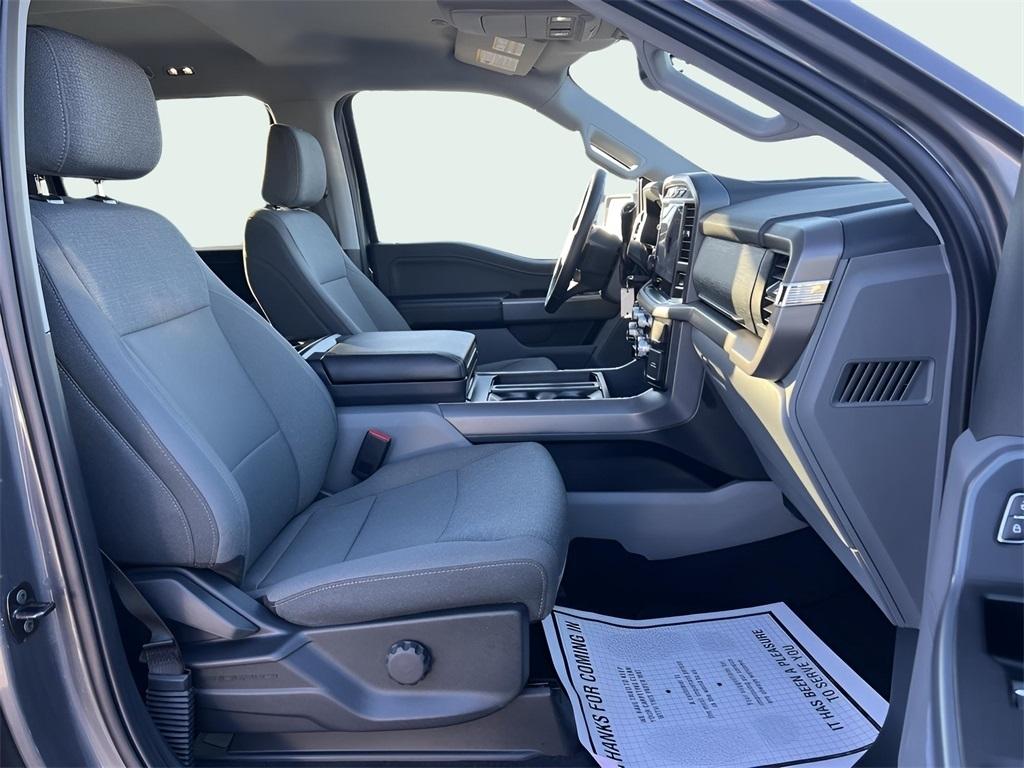 Ford F-150 XLT SuperCrew 4WD 2024